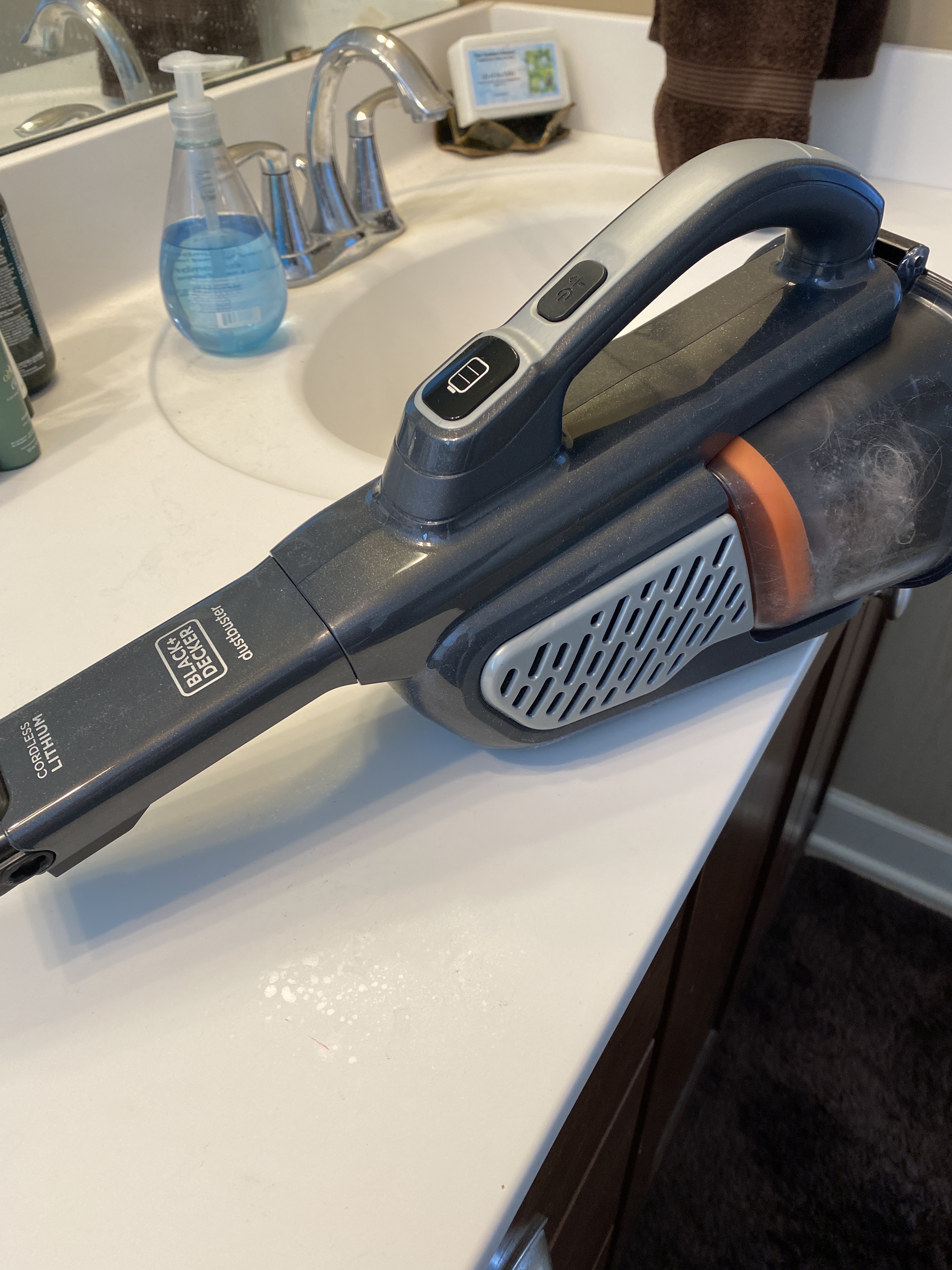 CF3013D7-48F0-462E-81F3-0808F0EE20FC